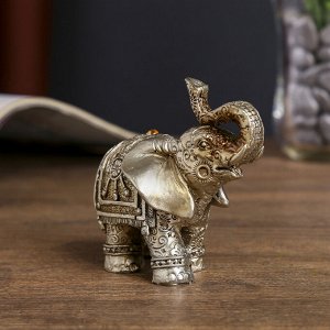 Сувенир полистоун "Семь слонов в попонах с пышным цветком" h-10;9;8;7;6;5;4 см