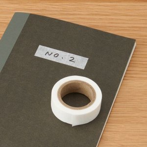 MUJI Perforated Masking Tape – белая маскировочная лента с перфорацией, 15 мм × 9 м, шаг 10 мм