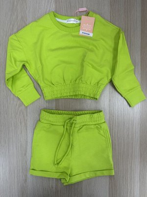 Костюм для девочки топ и шорты
