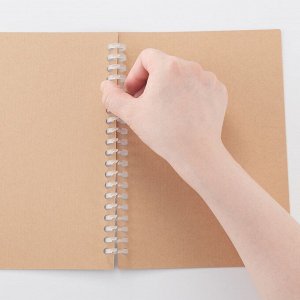 MUJI Refill Notebook Kraft Cover – тетрадь-рефилл A5 с крафтовой обложкой, 20 отверстий