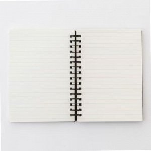 MUJI Premium Paper Double Ring Notebook with Elastic Band – тетрадь A6 на двойной спирали с резинкой, 80 листов, линейка 6 мм