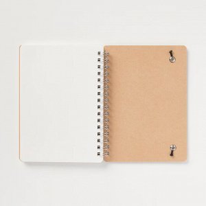 MUJI Premium Paper Double Ring Notebook with Elastic Band – тетрадь A6 в точку, бежевая, 70 листов, с резинкой