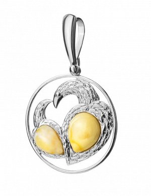 Кулон из серебра, украшенный цельным янтарём медового цвета «Лирика», 801703113