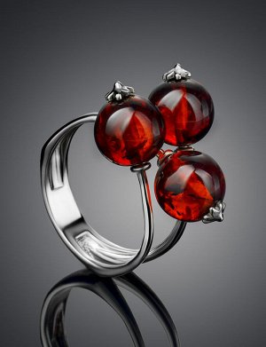 Серебряное кольцо с натуральным балтийским янтарём вишнёвого цвета «Ганимед», 606312224