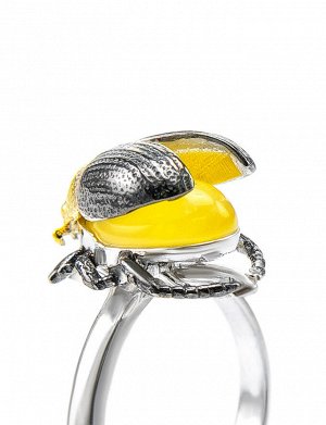 Эффектное кольцо из серебра и натурального балтийского янтаря медового цвета «Скарабей», 706305109