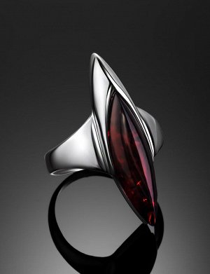 Изящное серебряное кольцо со вставкой из натурального вишнёвого янтаря «Гауди»