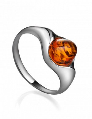 Красивое серебряное кольцо с цельным коньячным янтарём «Суламита»