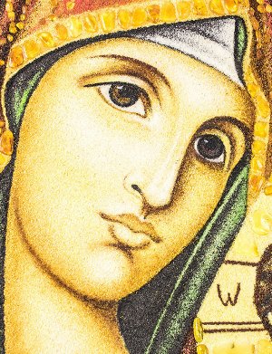 Большая икона из натурального янтаря «Казанская Богоматерь»