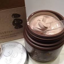 Innisfree Jeju Volcanic Pore Clay Mask Очищающая вулканическая маска 100 мл