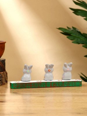 Сувенир «Зайки на скамейке», 18x4x6 см, дерево