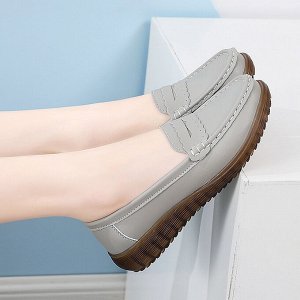 Кожаные женские мокасины