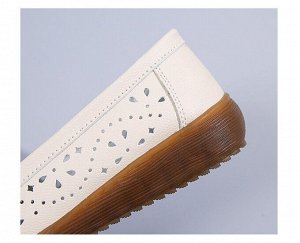 Кожаные женские мокасины