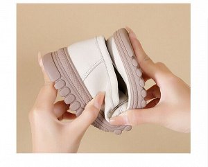 Кожаные женские мокасины