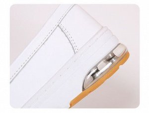 Кожаные женские мокасины