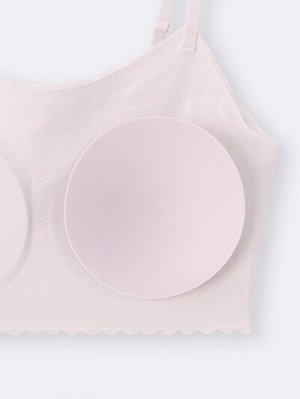 GU Airy Seamless Bra (Без каркаса, с кружевом) – нежность и свобода движений