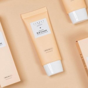 Jigott Солнцезащитный B.B крем для лица / Signature Sunscreen B.B Cream SPF50+ PA++++, 50 мл