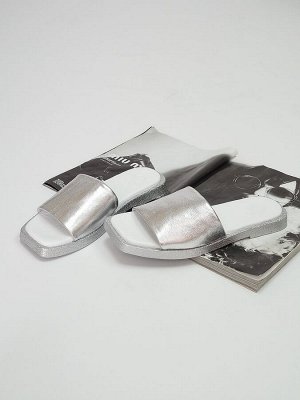 Пантолеты кожаные AQUAMARIN 9554-182-27917 от 1 шт.
