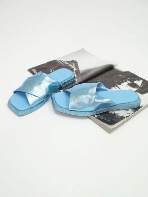 Шлепанцы кожаные AQUAMARIN 9839-825-27922 от 1 шт.