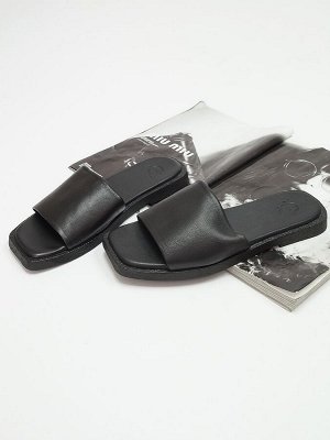 Пантолеты кожаные AQUAMARIN 9554-700-27914 от 1 шт.