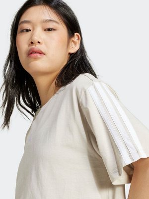 Футболка adidas Boyfriend с тремя полосками