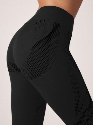 Черные леггинсы Dry Tech Sculpt and Lift