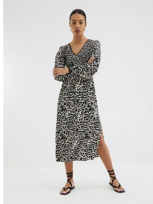 Платье миди River Island с леопардовым принтом и сборками на лифе