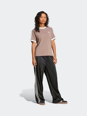 Коричневая футболка adidas originals с тремя полосками