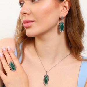 Крупный комплект ювелирной бижутерии с камнем серьги, кулон и кольцо 18 р, покрытие: посеребрение, вставка: фианиты и ювелирный пластик, цвет: графитовый и зеленый, арт.314.568-18