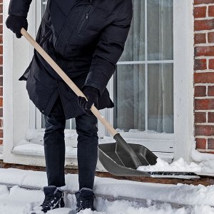 Лопата для уборки снега пластиковая, 420 х 425 х 1550 мм, деревянный черенок, Сибртех