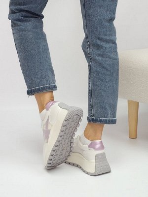 Кроссовки р.39 Шикарные