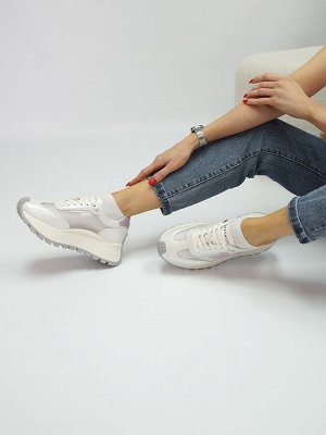 Кроссовки р.39 Шикарные