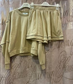 Костюм женский Joleen спортивный с шортами оверсайз