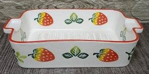 Форма д/запекания  керам 23*15*5 клубника 10224