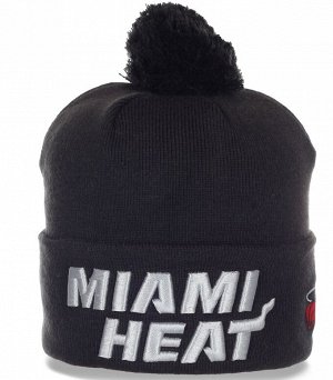 Классная шапочка фаната баскетбольного клуба Miami Heat с помпоном №104