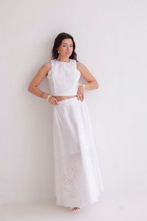 Костюм с юбкой хлопковый белый