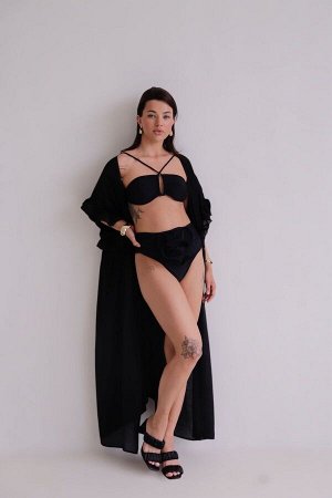 Купальник-бикини чёрный с цветком