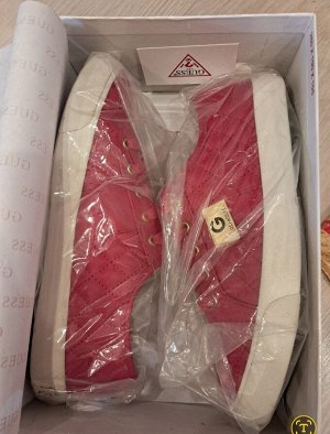 Женские кеды Guess 38 размер