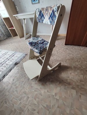 Комплектом стул и стол Конёк-горбунок