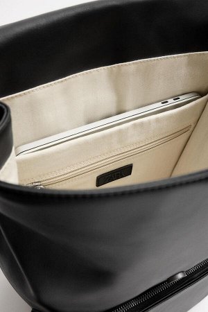 Сумка РЮКЗАК С КЛАПАНОМ ЦВЕТ как на первом фото (RUCKSACK MIT ?BERSCHLAG) Однотонный рюкзак. Основное отделение с клапаном и магнитной застежкой. Внутри есть отделение для электронных устройств размер