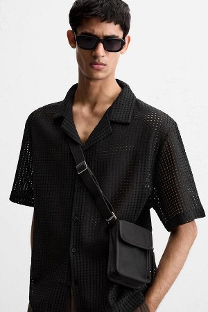 Сумка Нейлоновая сумка через плечо ЦВЕТ как на первом фото (UMH?NGETASCHE AUS NYLON) Сумка через плечо из функциональной ткани. Основное отделение с клапаном и застежкой на кнопку. Внутри плоский карм