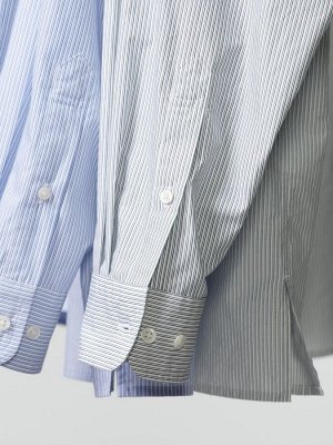 UNIQLO – удлинённая рубашка свободного кроя в полоску из высококачественного хлопка