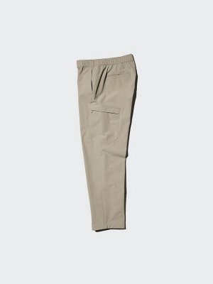UNIQLO – функциональные брюки с эластичностью и водоотталкивающей обработкой
