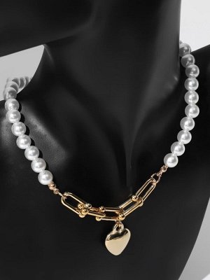Колье с жемчугом «Сердце», белое в золоте, 37 см