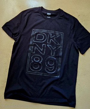Футболка DKNY, оригинал, М