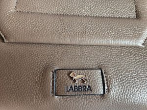 Сумка кожаная марка LABBRA