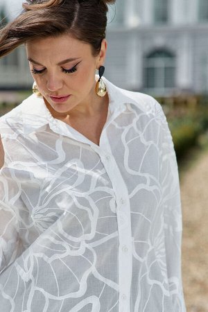 Блуза Vittoria Queen 26443 молочный