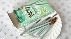 Pocky Choco Mint 65g - Японские палочки Поки мята и шоколад