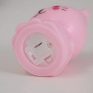 Фигурка светящаяся RISALUX «Милый кот», LED-ночник, 2 Вт, LR44, розовый, 3.5x3x5.5 см