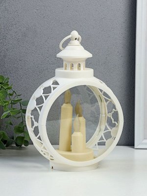 Светодиодные свечи в подсвечнике RISALUX «Трио», LED-ночник, белый, 9.7x16.5x25 см, батарейки AAAx2, свечение жёлтое