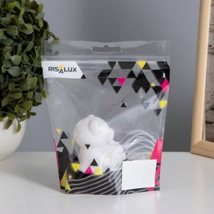 Фигурка светящаяся RISALUX «Мишка с розой», LED-ночник, 2 Вт, LR44, белый, 4x5.5x7 см